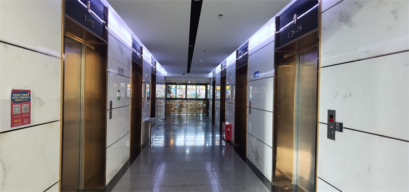 电梯厅